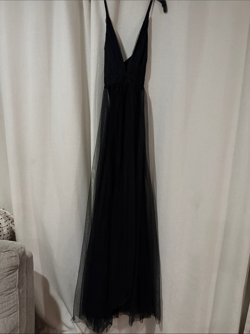 Luxxel Black Tulle Long Dress with V-Neck